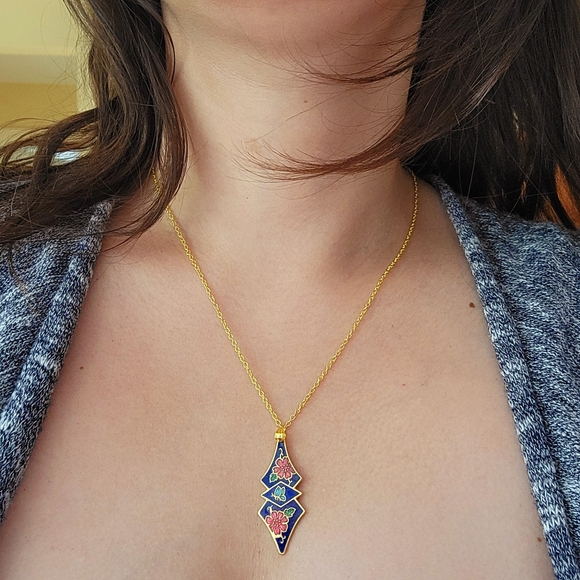 Vintage 10K GP Floral Butterfly Geometric Necklace - Picture 5 of 10